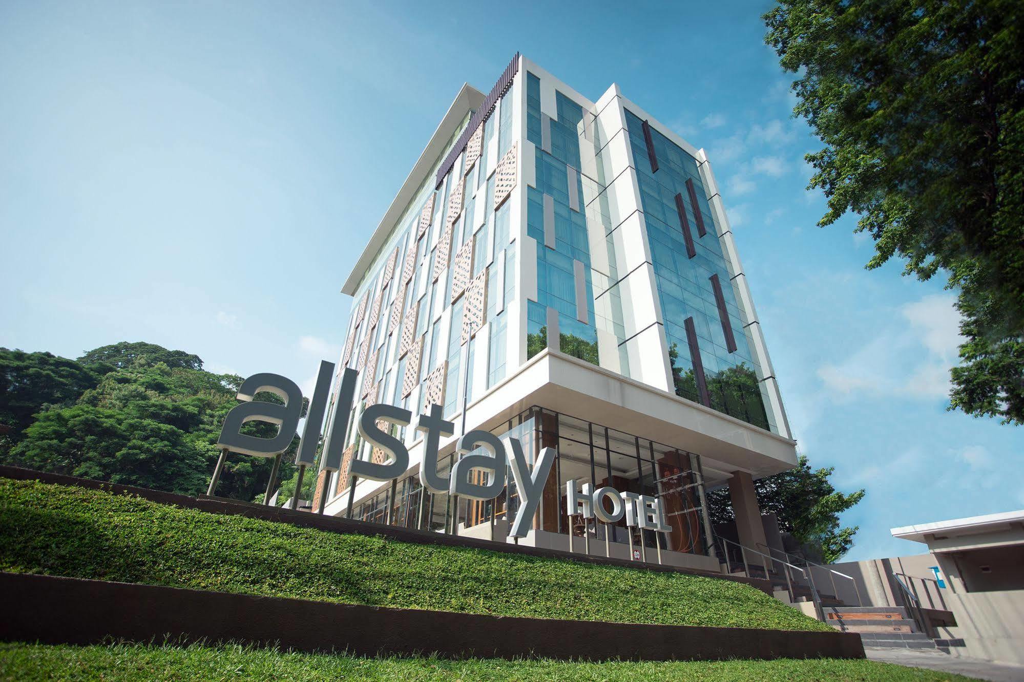 Allstay Hotel Semarang Simpang Lima Luaran gambar