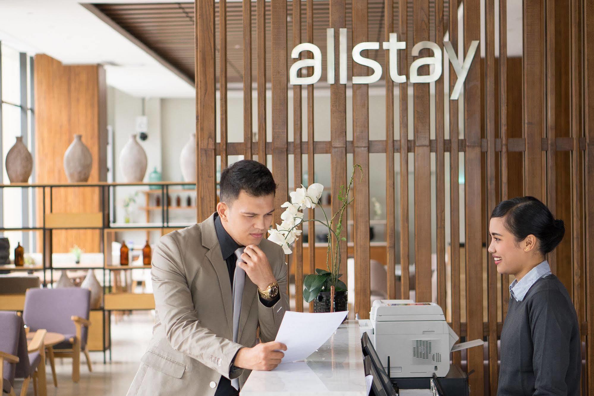 Allstay Hotel Semarang Simpang Lima Luaran gambar